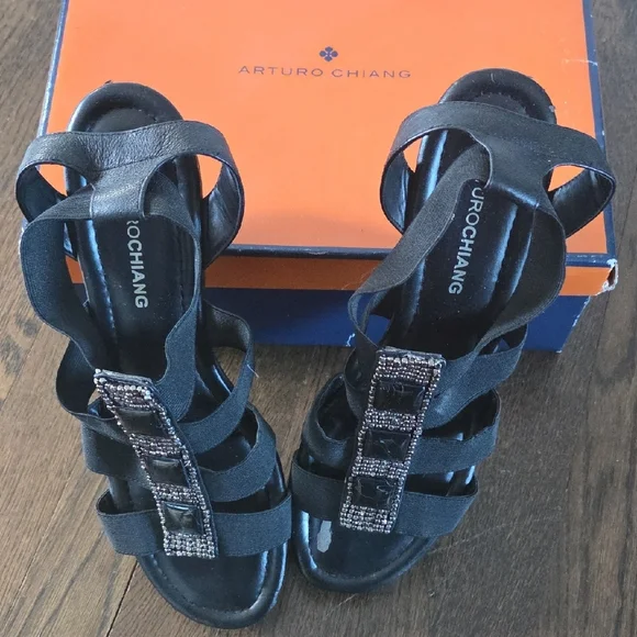 Arturo Chiang Black Strappy Wedges with Embellishments - Picture 1 of 5